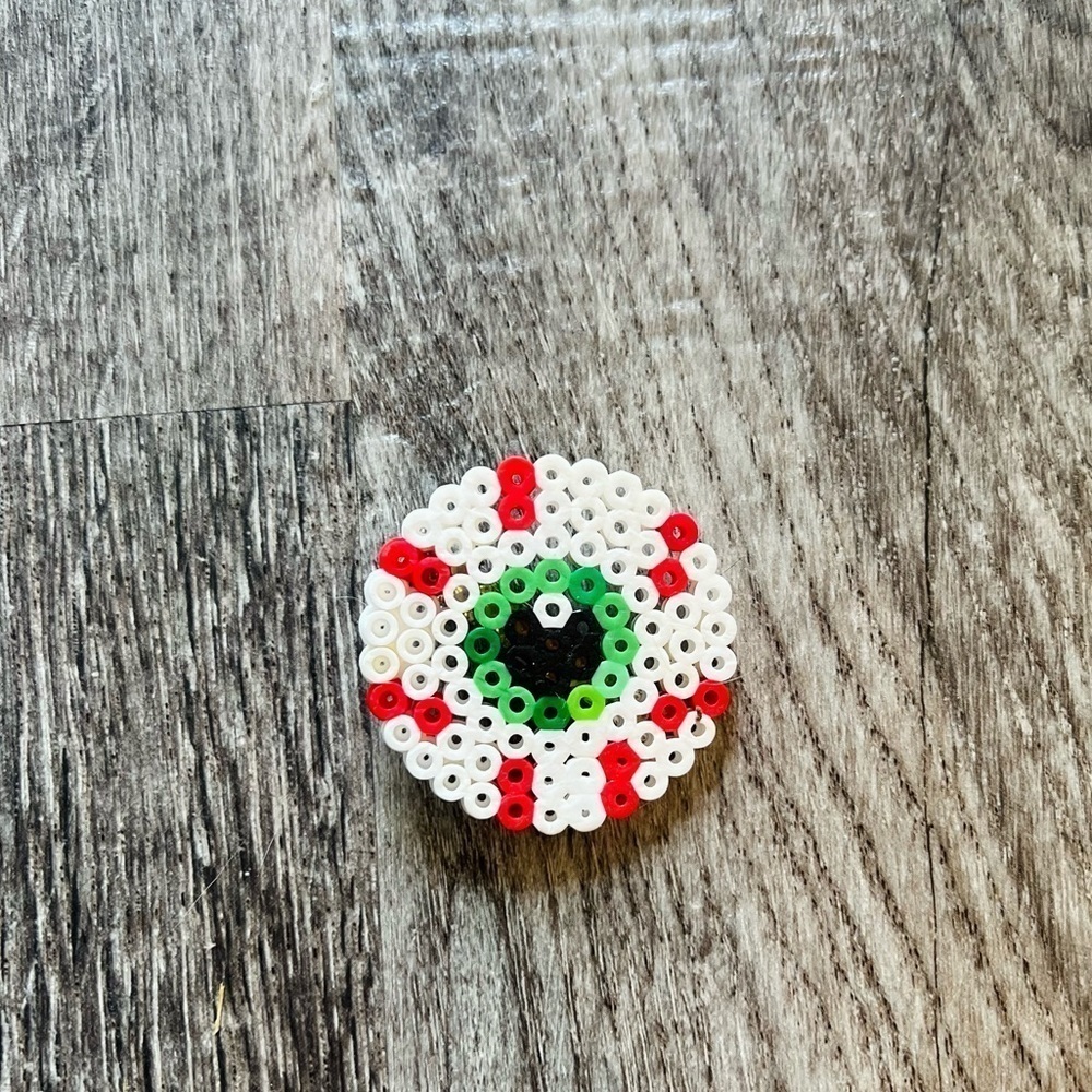 Eyeball Kawaii hair clip  handmade perler beads barrette